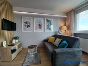 Apartament 8 Piętro Al Wyzwolenia - Image 4