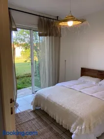 Grand appartement en résidence calme avec piscine - Image 4