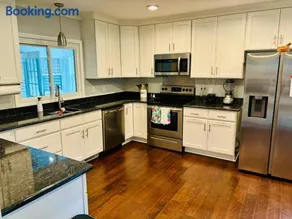 Raleigh Retreat with Pool Table, Grill & ADA Bath - Image 4