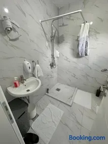 CIOM Apartment - Image 2