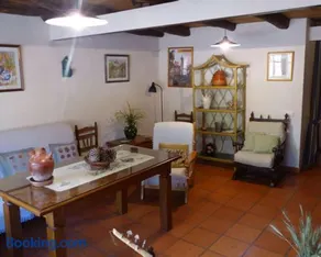 Granados - Image 5