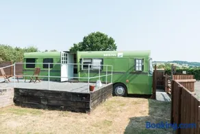Swallowfield Glamping-The Last Stop - Image 2