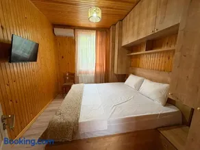 Gantiadi Eco House - Image 1