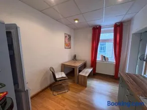 Wohnung mit Doppelbett - Küche - Fahrstuhl - WLAN - Hofstellplatz - Image 2