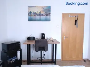 Jochen's Haus - Zimmer & Bad - Image 3