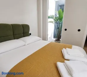 Apartamento Premium en Villa Monumental en Bouzas - Image 1