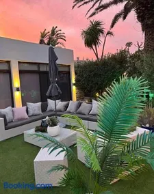 OCEAN BREEZE SUNSET BEACH - Boutique Guesthouse - Cape Town - Image 4