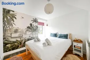 Stylish 3-Bed Home Close to Stansted Airport - Image 5