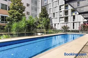 Modern 2BR Apartment - Image 3