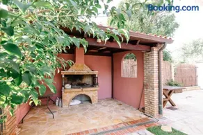Alexandros Apartments - Image 5