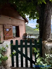 Maisonnette avec terrasse et vue imprenable - Image 1