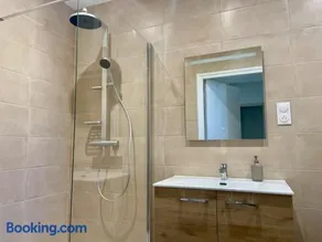 Family home for 10 people, Spacious & cozy - Image 3