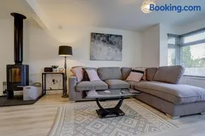 Tremeer by Winterton Cottages - Image 3