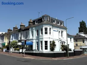 Belgravia Holiday Apartments - Image 1