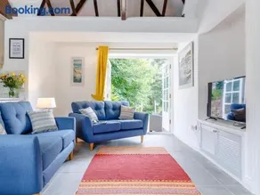 2 Bed in Penryn oc-78621 - Image 3