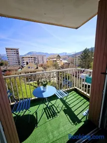 Paradise Apartment near downtown lake & Free Parking - local bike - Image 3