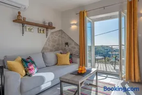 Izabela apartment with swimming pool - Image 3