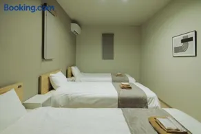 Green Peak 2 - Image 3