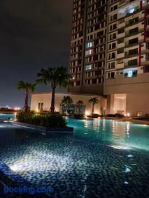 TRIO Bukit Tinggi 2-bedroom NEW Apt with NETFLIX smart tv - Image 4