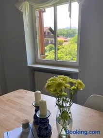 Modern eingerichtete Wohnung mit 2 Schlafzimmern - Image 3