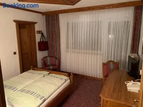 Hotel Haus Tiefenbach - Image 2