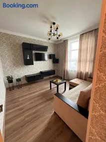 2 room central apartment - Image 2