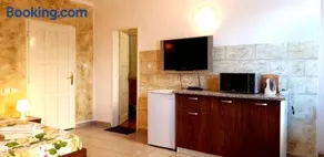 Andro Apartments - Image 4