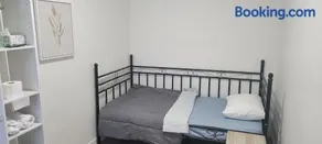 Farhad's B&B - Image 3