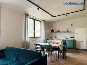 Gastehaus einer historischen Kunstlervilla - Image 2