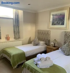 The Dolphin Hotel - Image 3