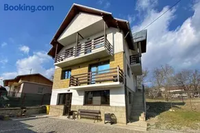 Casa Polen Comarnic - Image 1