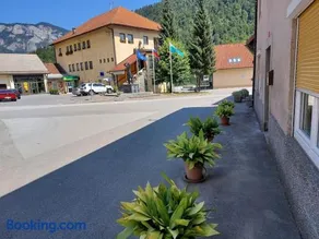 Domačija pri Ivankovih - Image 1