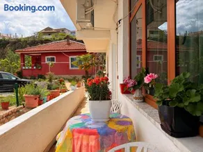 Mert Jacellari Guesthouse - Image 1