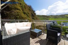 Sunnycliffe House - Image 3