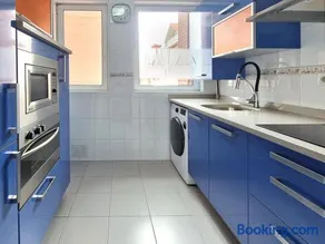 Apartamento, zona residencia con piscina, cerca de las playas en Santander - Image 2