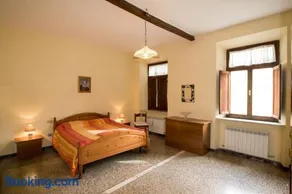 Charming Apartment in Massa Marittima, Shared Pool - Image 2
