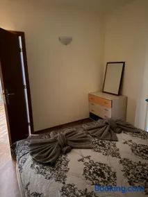 Apartment Semiramida garden - Image 1
