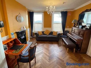 The Sardinian Guesthouse (6 Bedrooms) - Image 1