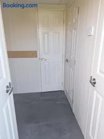 Gezellige Stacaravan nr 7 op Mini-Camping Klaproosje 4 personen - Image 4