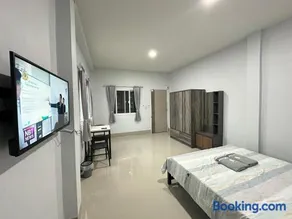 LikeHome Room SamutSakhon - Image 3