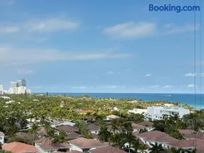 1 SPRING PROMO - Sunny Isles Seaview Condo, Walk to Beach, Amazing Amenities - Image 5
