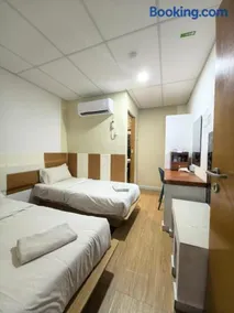 Tang Hotel - Image 4