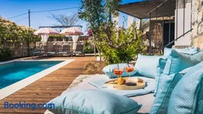 Beautiful Villa Nar with pool in Zminj - Image 2
