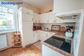 Familienfreundliche Ferienwohnung mit Terrasse | Perfekt für die Arbeit von Zuhause - Image 3