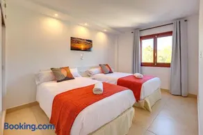 Bagari Homes Camp de Mar - Image 2