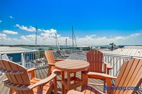 Nautical Tides - 3 Blocks to Beach! Pool Spa! Rooftop Deck by Anna Maria Life Vacation Rentals - Image 3