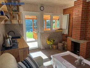 Pinetree House - Image 1