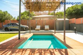 Holiday Home Potidaia - Image 1