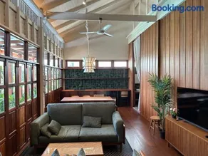 rongmai mahachai cafe and stay - Image 2