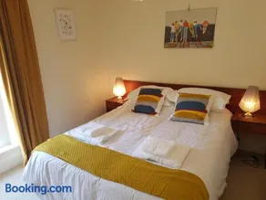 Bridge House - Image 3